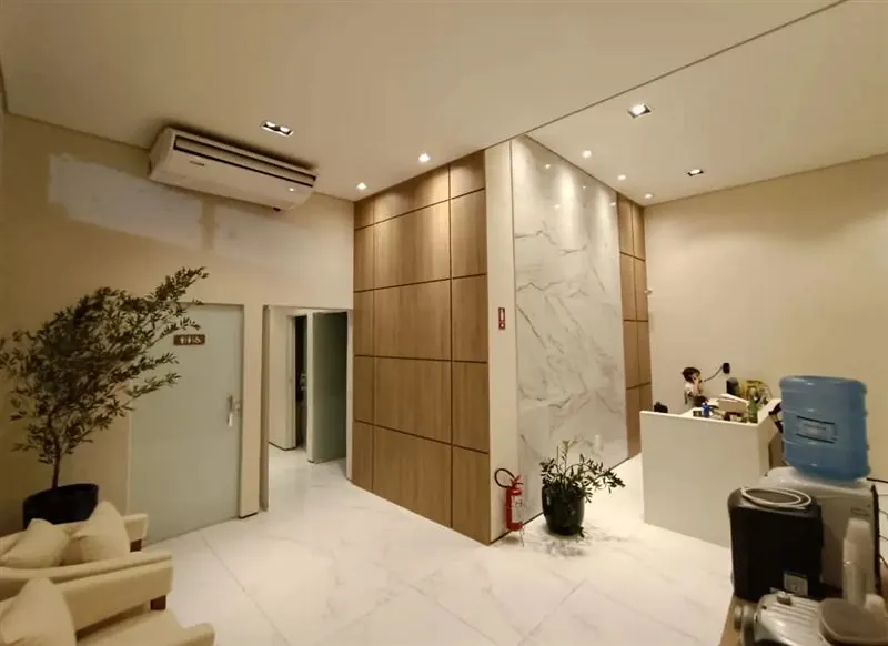 Recepção e sala de espera do consultório